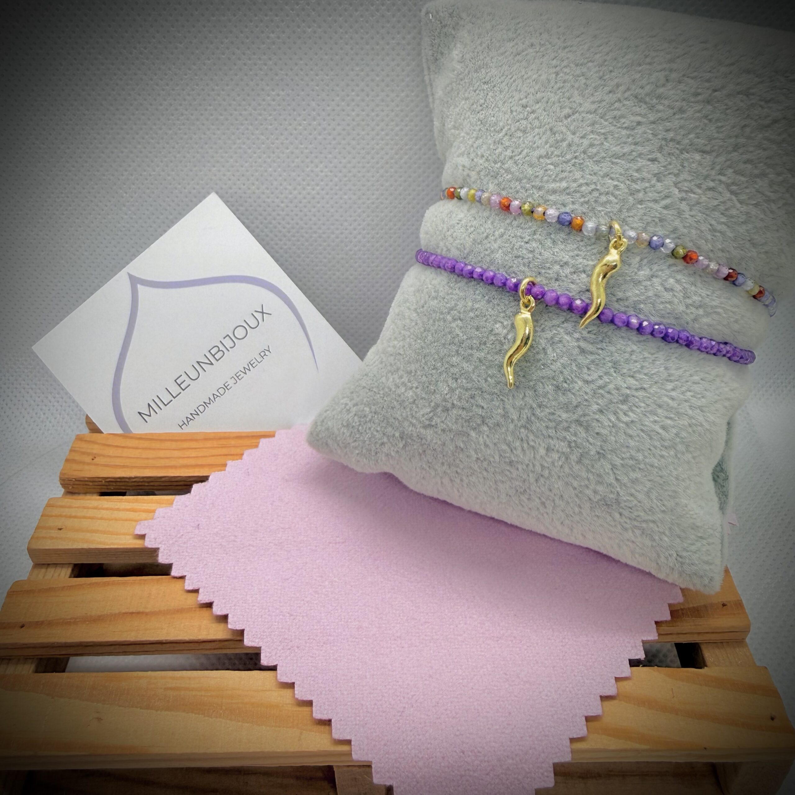 Bracciali zirconi e cornino gold