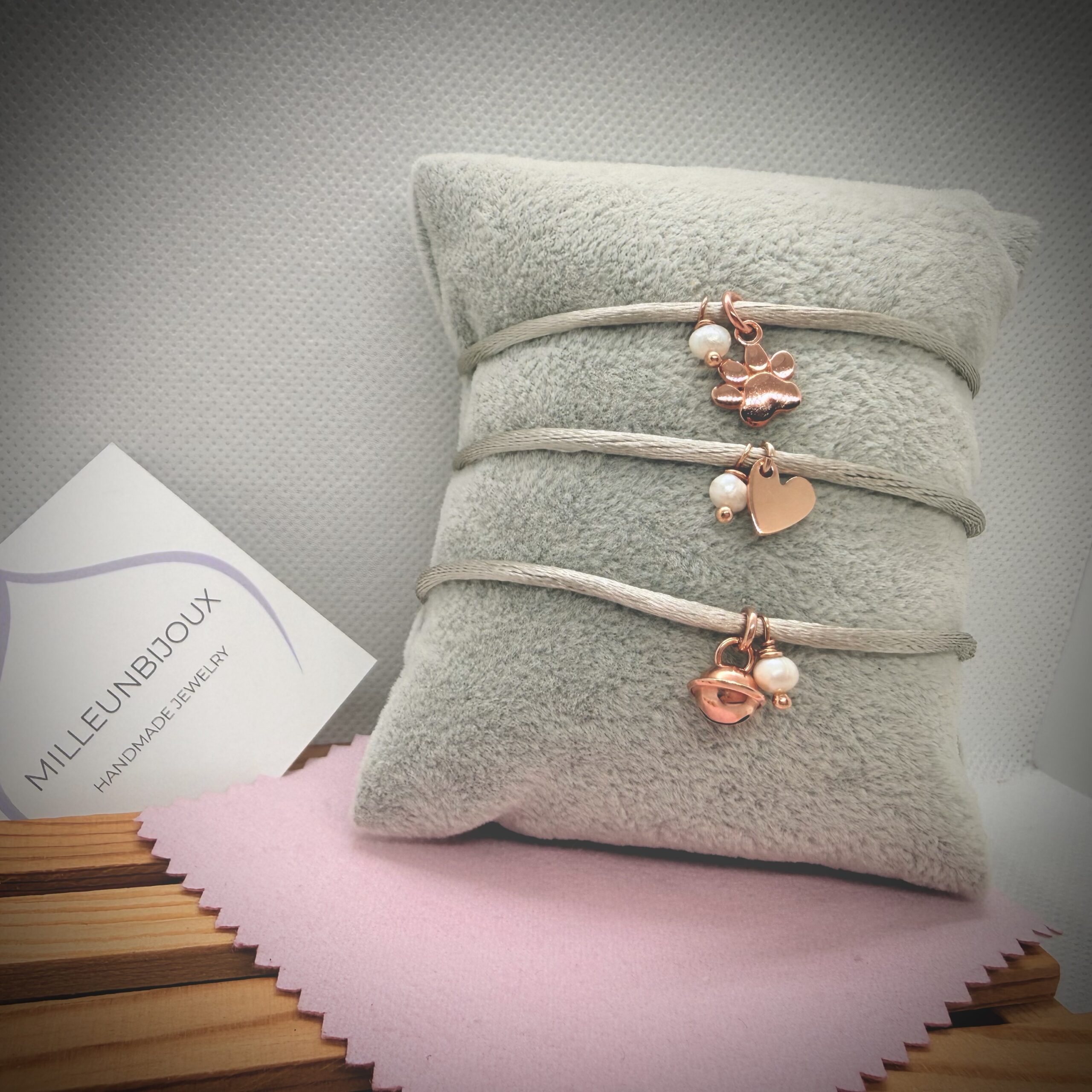 Bracciali raso elementi rosati